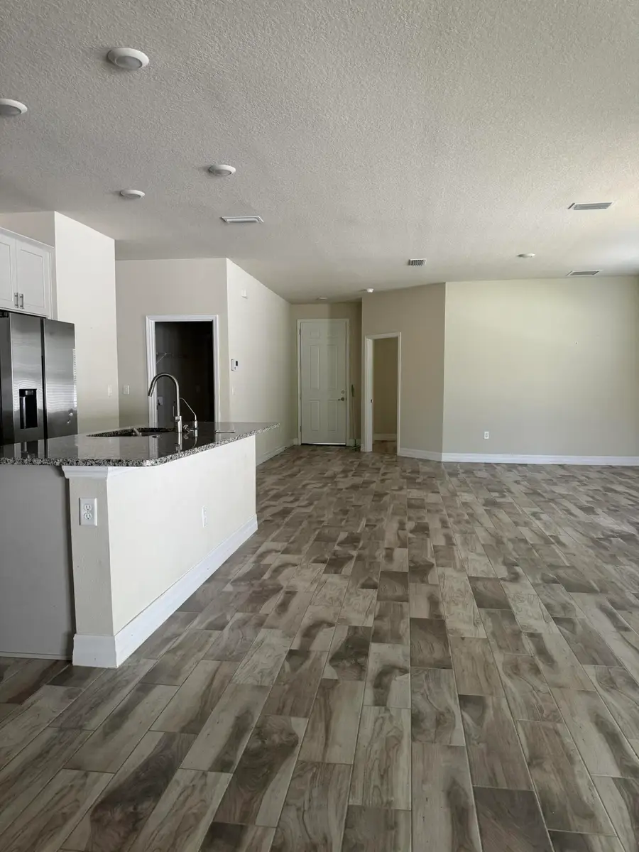 948 Wheatley Street Se, Palm Bay, FL 32909 - #3