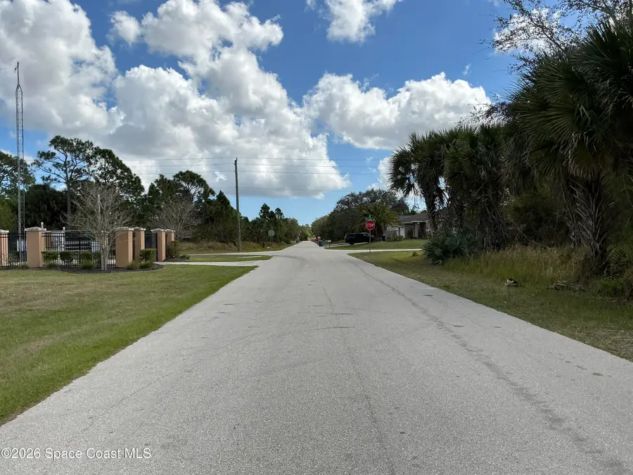 510 Gantry Street Sw, Palm Bay, FL 32908 - #3