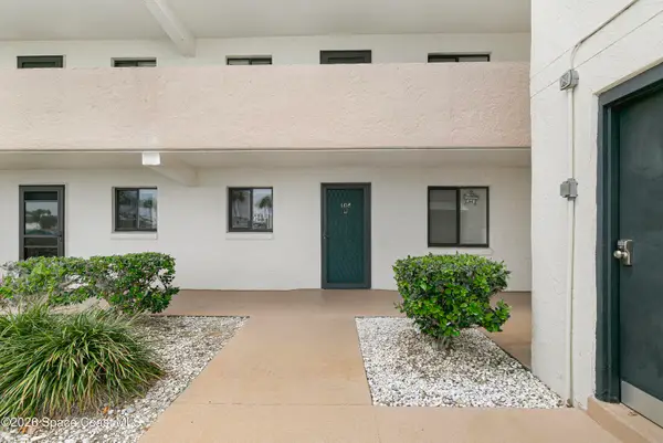 2465 S Washington Avenue #A108, Titusville, FL 32780