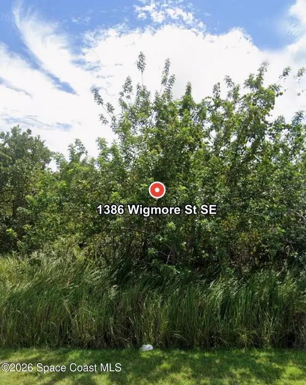 1386 Wigmore Street Se, Palm Bay, FL 32909