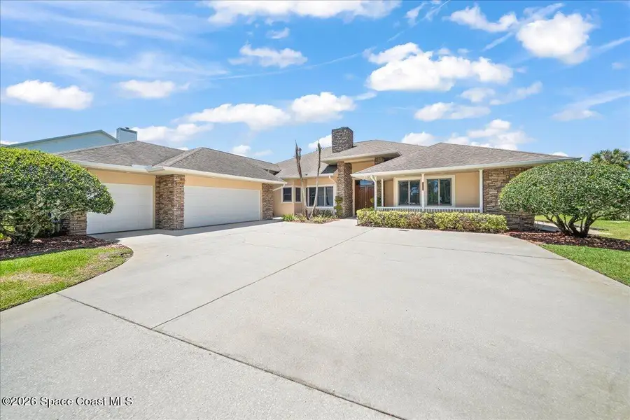 3706 Secluded Oak Court, Melbourne, FL 32934 - #3