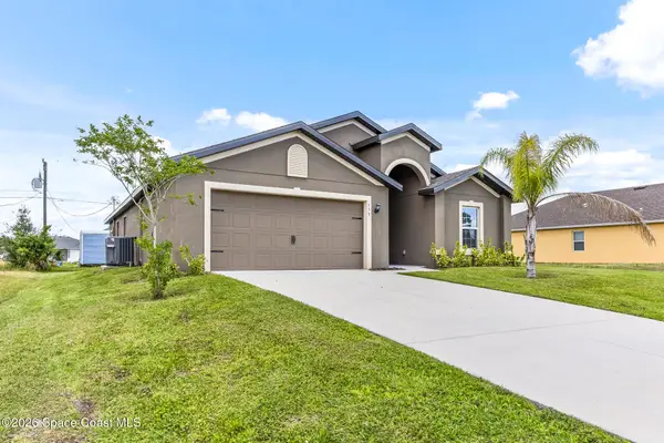 539 Hamwood Street Sw, Palm Bay, FL 32908