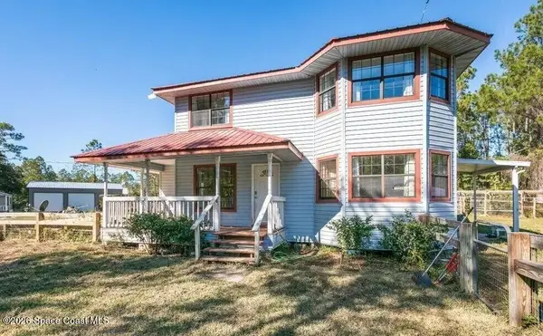 153 Pioneer Trail, Palatka, FL 32177