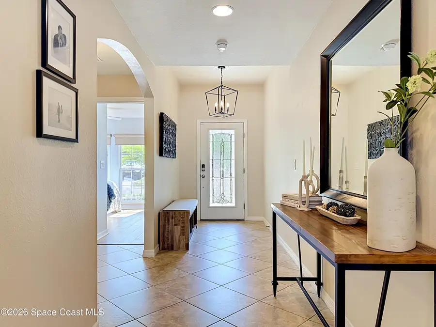 12033 Grand Kempston Drive, Gibsonton, FL 33534 - #3