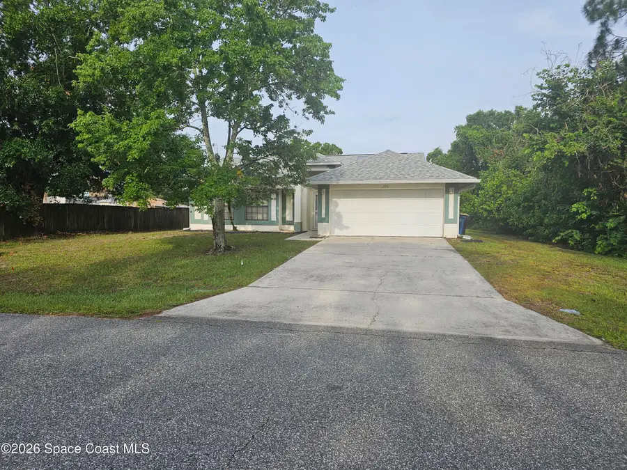 226 Pigeon Avenue Ne, Palm Bay, FL 32907 - #2