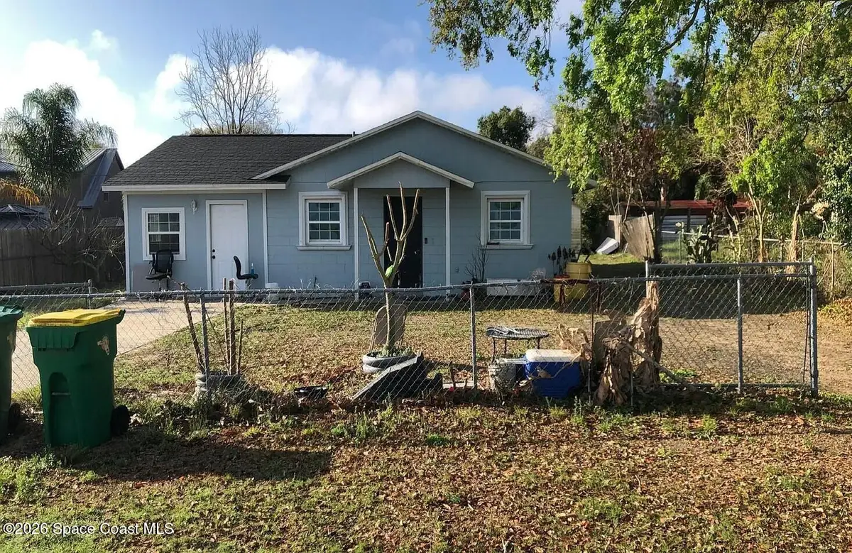 606 Ridgewood Avenue, Dundee, FL 33838 - #1