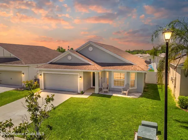 934 Breakaway Trail, Titusville, FL 32780
