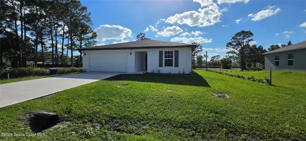558 Tasco Avenue Sw, Palm Bay, FL 32908