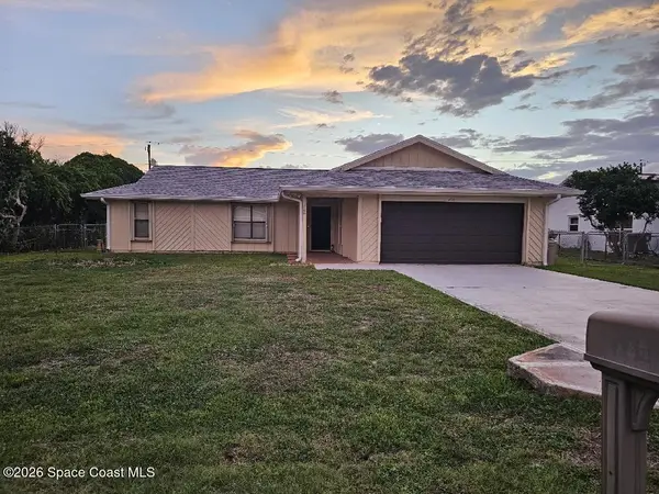 760 Cranbrook Avenue Ne, Palm Bay, FL 32905