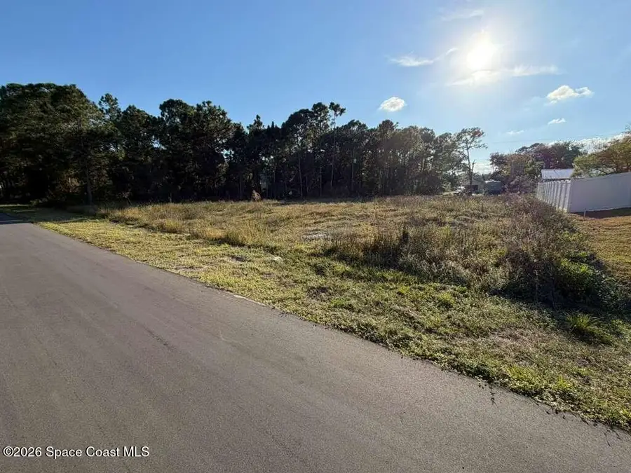 2422 Anchor Road Se, Palm Bay, FL 32909 - #2