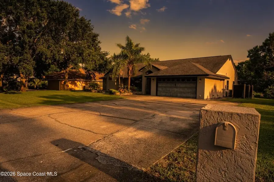 653 Jillotus Street, Merritt Island, FL 32952 - #3