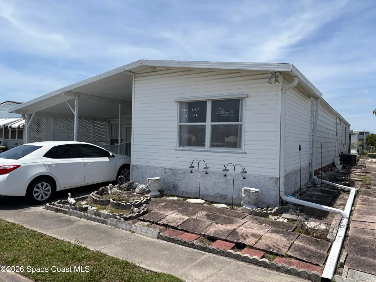 1748 Coco Plum Street Ne, Palm Bay, FL 32905 - #1