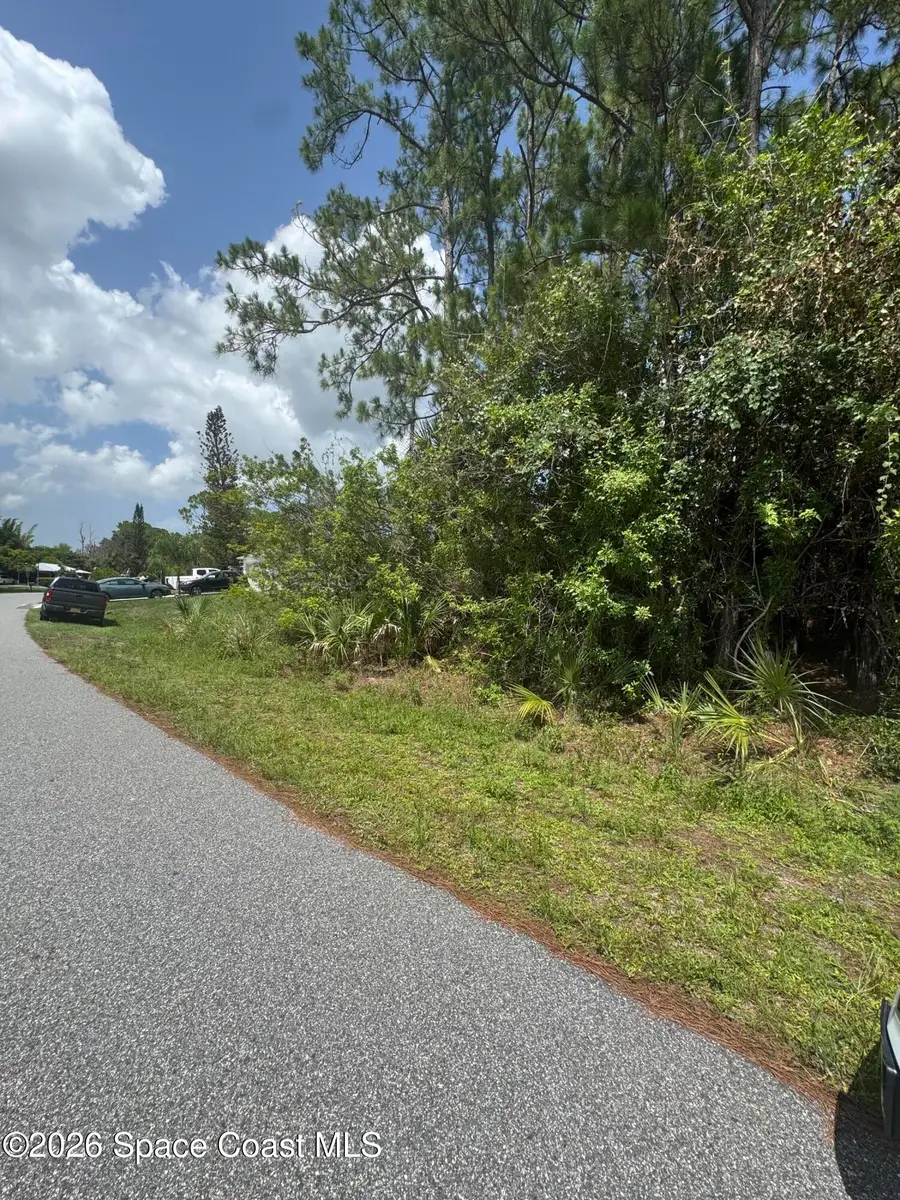 1872 Red Bud Circle Nw, Palm Bay, FL 32907 - #3