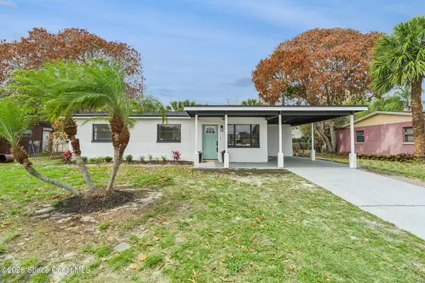 3042 Plummer Circle, Melbourne, FL 32901
