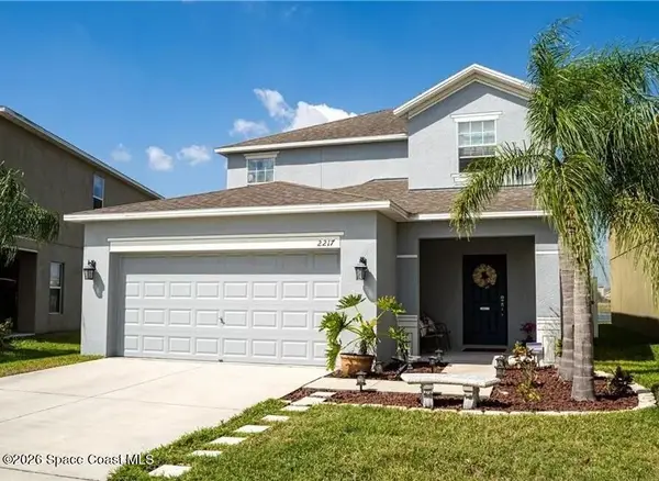 2217 Richwood Pike Drive, Ruskin, FL 33570