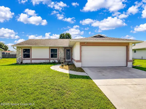 760 Highland Avenue Nw, Palm Bay, FL 32907