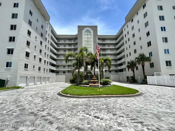 3740 Ocean Beach Boulevard #305, Cocoa Beach, FL 32931