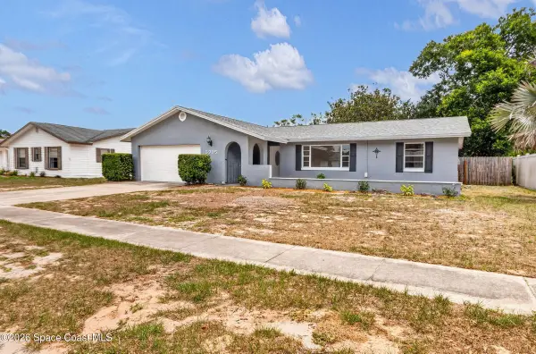 3905 Valley Lane, Titusville, FL 32780