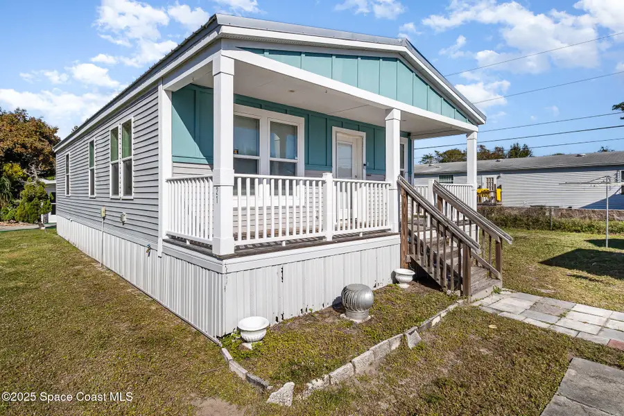 21 Sapphire Street, Melbourne, FL 32904 - #2