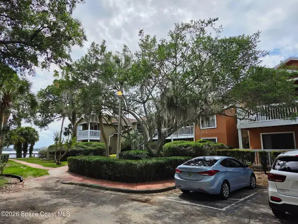 225 S Tropical Trail #721, Merritt Island, FL 32952