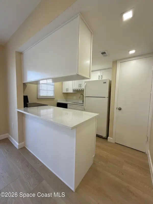 2759 L B Mcleod Road #B, Orlando, FL 32805