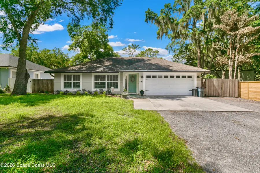 142 E 11th Street, Chuluota, FL 32766 - #3