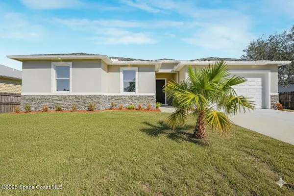 360 Warwick Street Se, Palm Bay, FL 32909