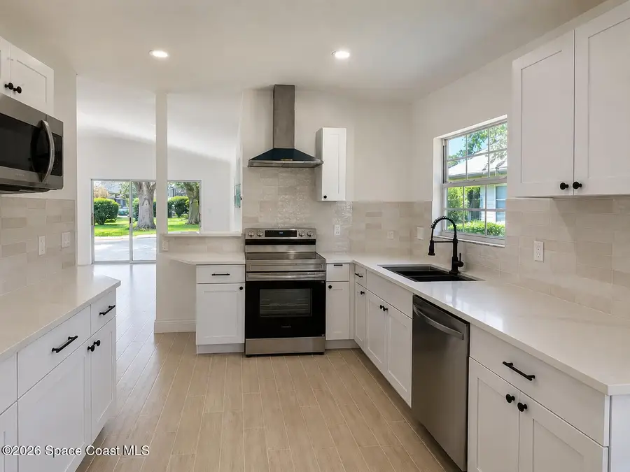 5745 King James Avenue, Leesburg, FL 34748 - #2
