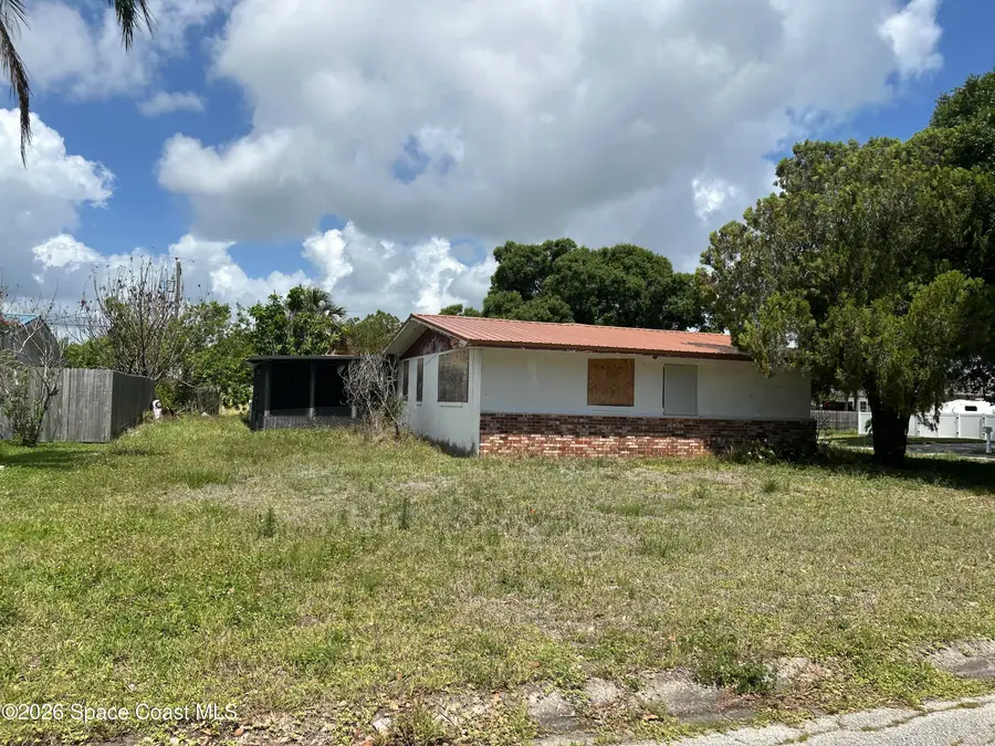 909 Hall Street, Melbourne, FL 32901 - #2