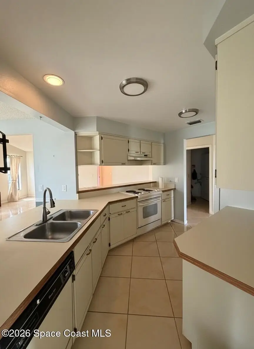 1629 Gadsden Avenue Nw, Palm Bay, FL 32907 - #2