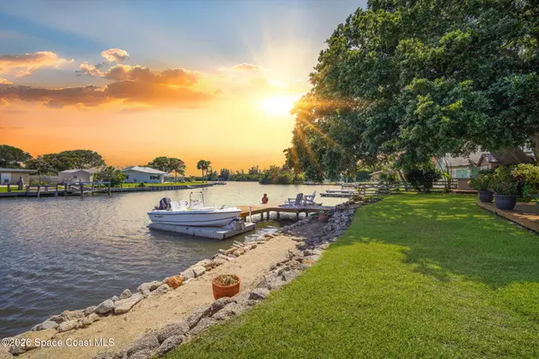 514 Cocoa Isles Boulevard, Cocoa Beach, FL 32931