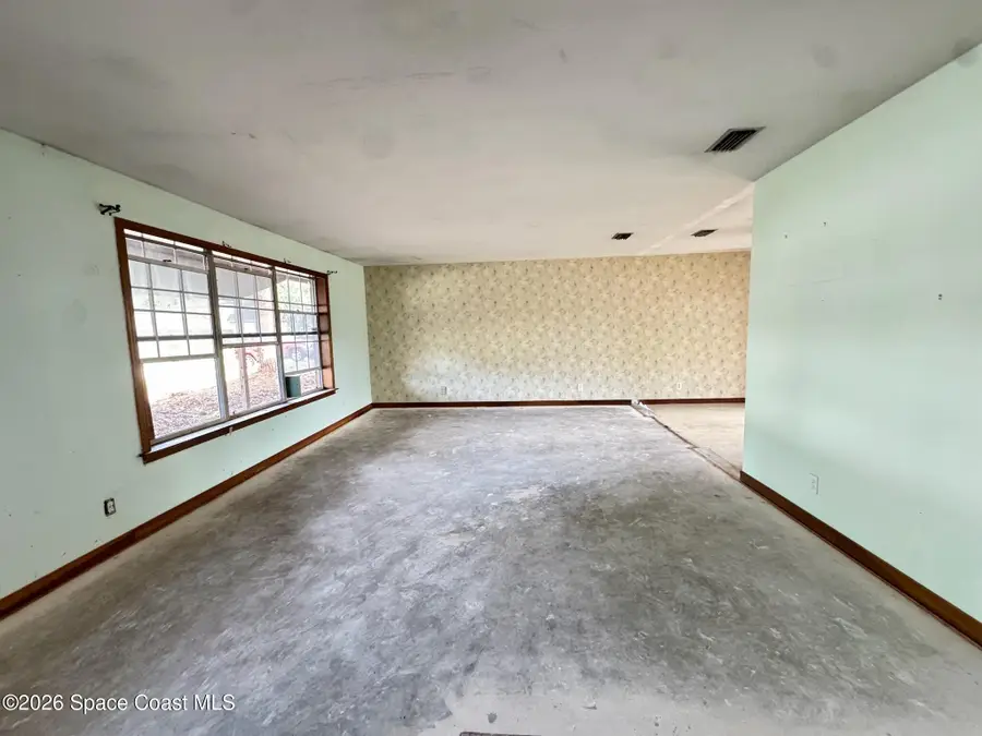 876 Remsen Avenue Nw, Palm Bay, FL 32907 - #2