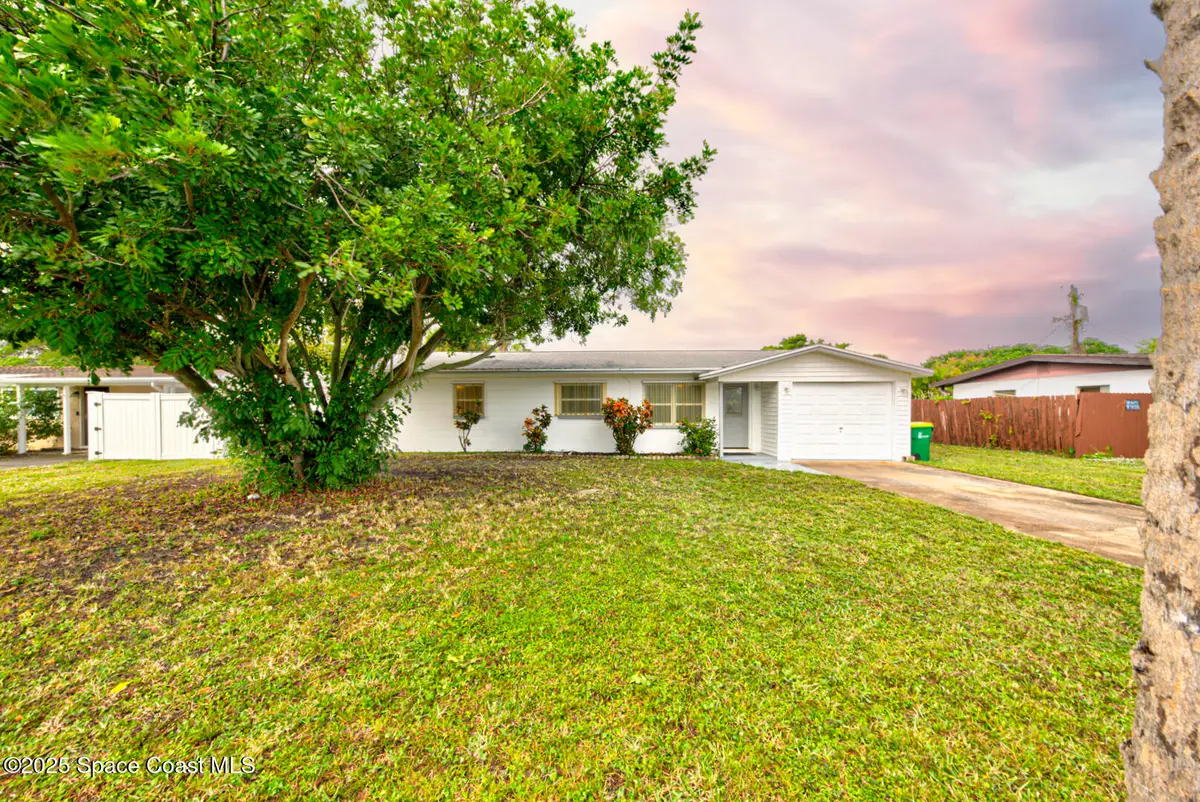 813 7th Street, Merritt Island, FL 32953 - #1