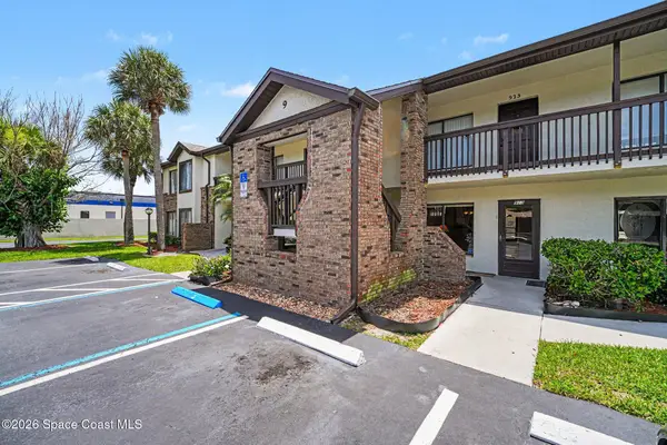 1515 Huntington Lane #913, Rockledge, FL 32955