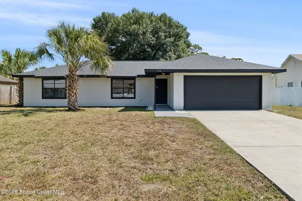 1374 Pakenham Street Nw, Palm Bay, FL 32907