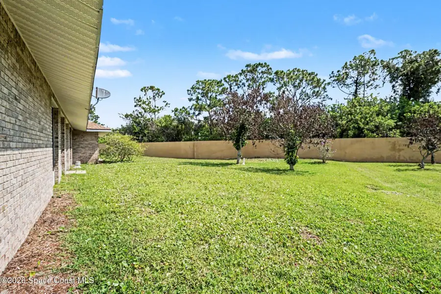 3663 Meadowlark Way, Melbourne, FL 32904 - #3