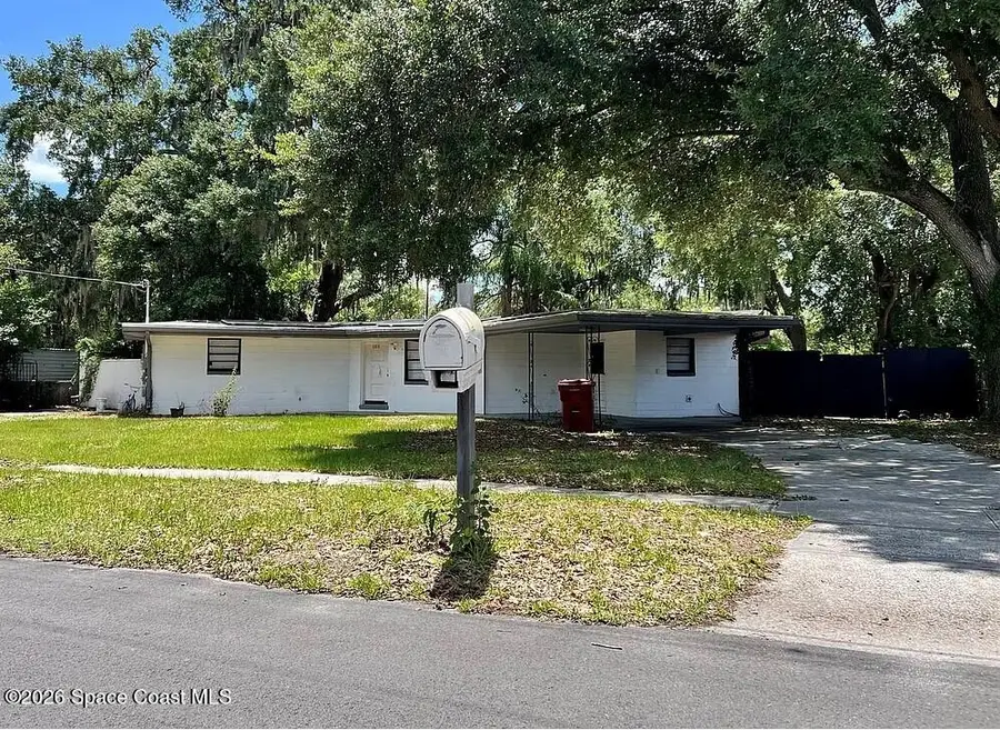 105 Burchwood Avenue, Plant City, FL 33563 - #2