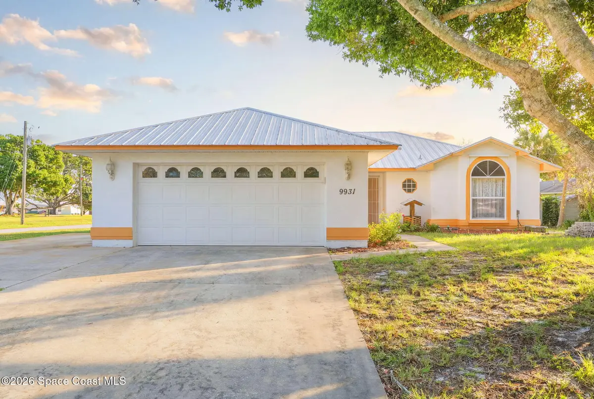 9931 Oak Street, Sebastian, FL 32976 - #1