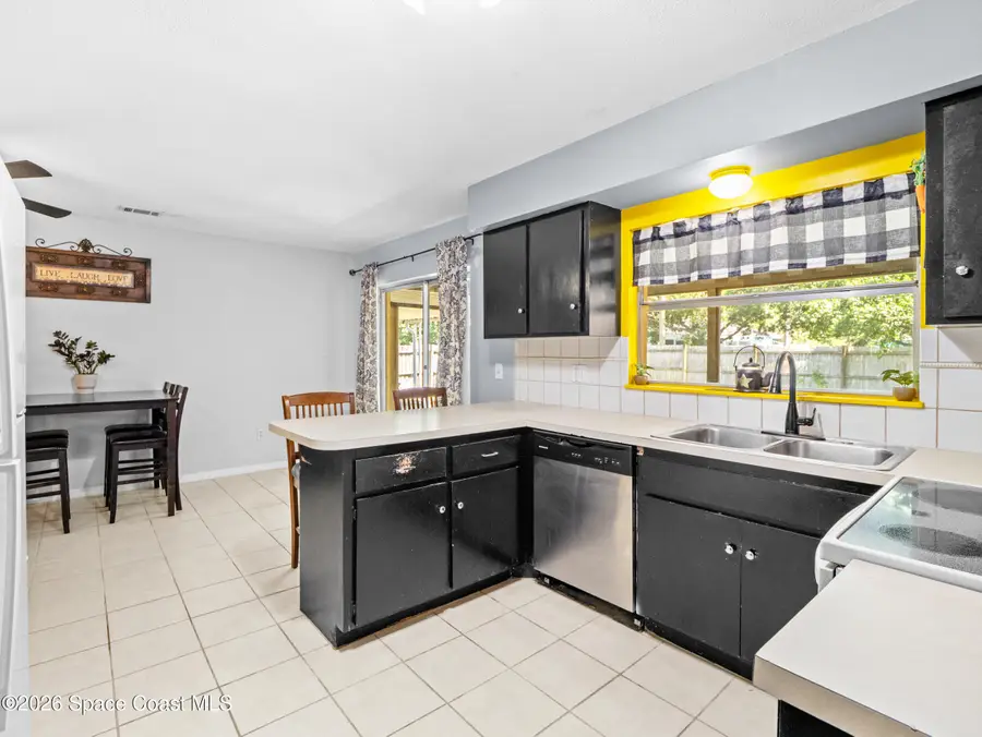 674 Antigua Street Ne, Palm Bay, FL 32907 - #2