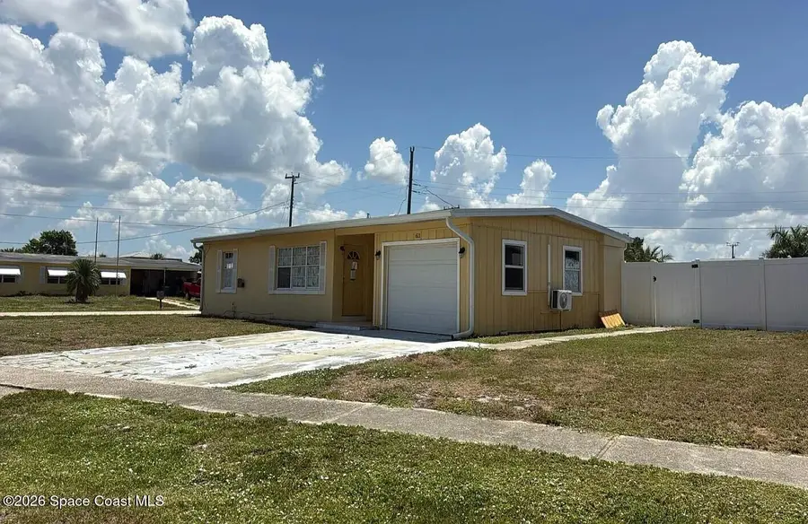 611 Floral Lane, Port Charlotte, FL 33952 - #2