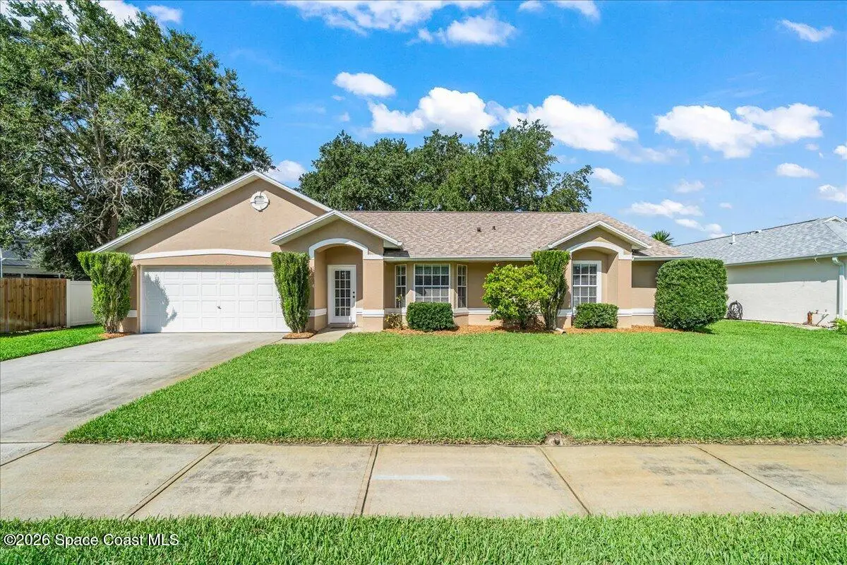 3353 Lake View Circle, Melbourne, FL 32934 - #1