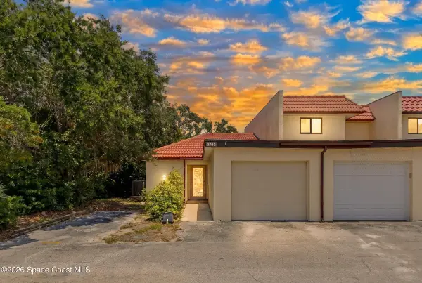 8702 Hibiscus Court W, Cape Canaveral, FL 32920