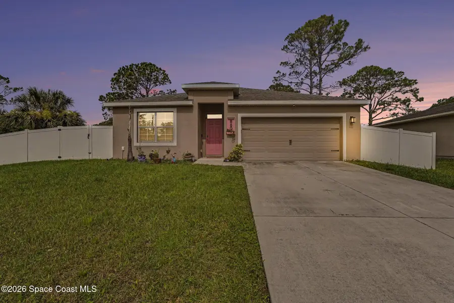 860 Airport Avenue Se, Palm Bay, FL 32909 - #2