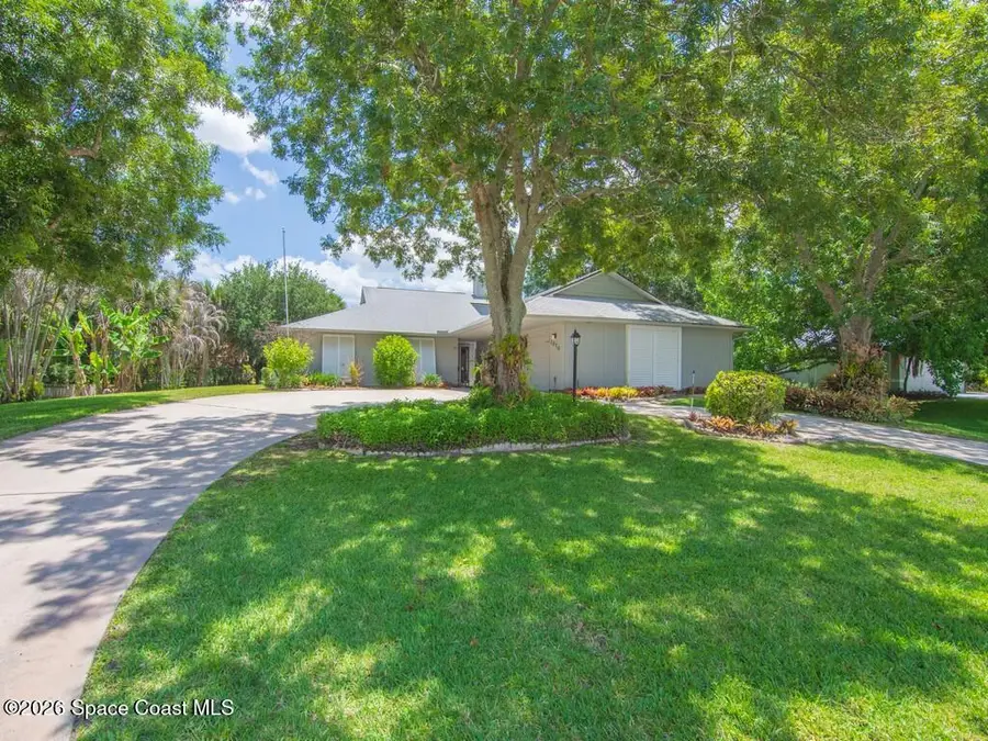 1070 47th Avenue Sw, Vero Beach, FL 32968 - #2