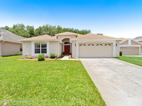 837 Grand Hughey Court, Apopka, FL 32712