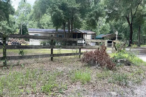 3323 NE 135th Street, Anthony, FL 32617