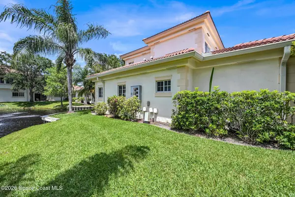 568 7th Square, Vero Beach, FL 32962