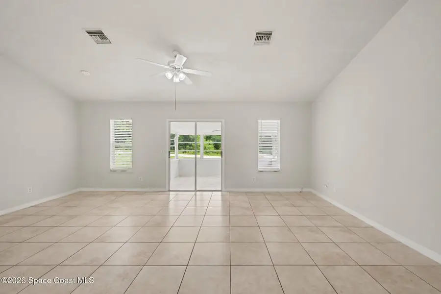 226 12th Street Sw, Vero Beach, FL 32962 - #3