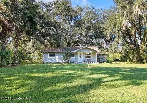 2626 De Montmollin Road, Plant City, FL 33566