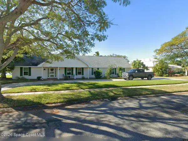 823 Malibu Lane, Indialantic, FL 32903